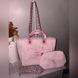 Pink tote
